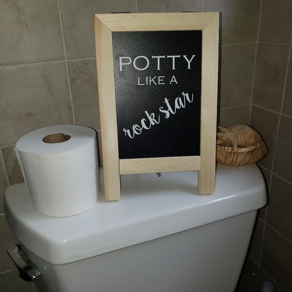 Humorous Bathroom Chalkboard Easel decoration - Picture 6 of 8